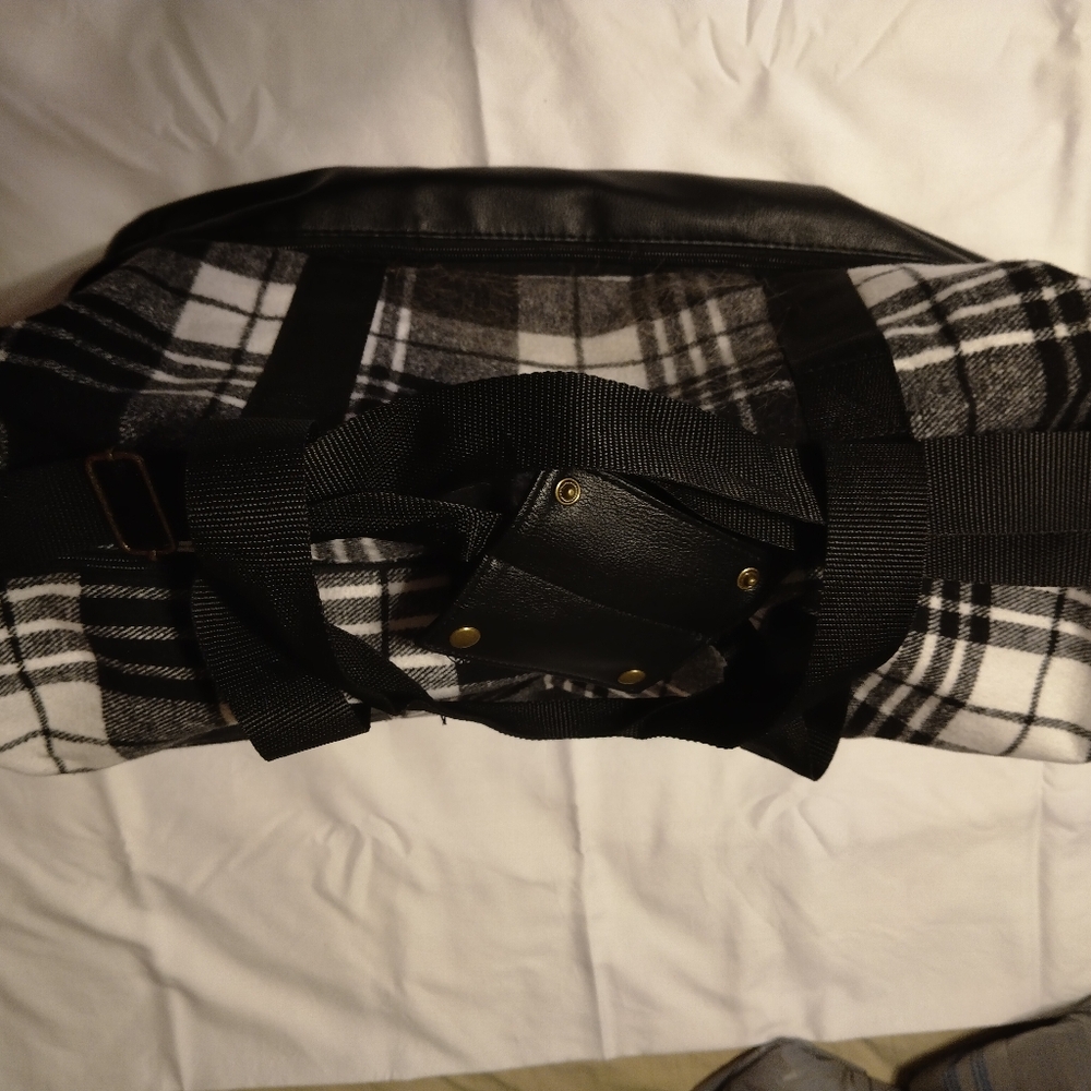 Bag - Picture 7 of 9